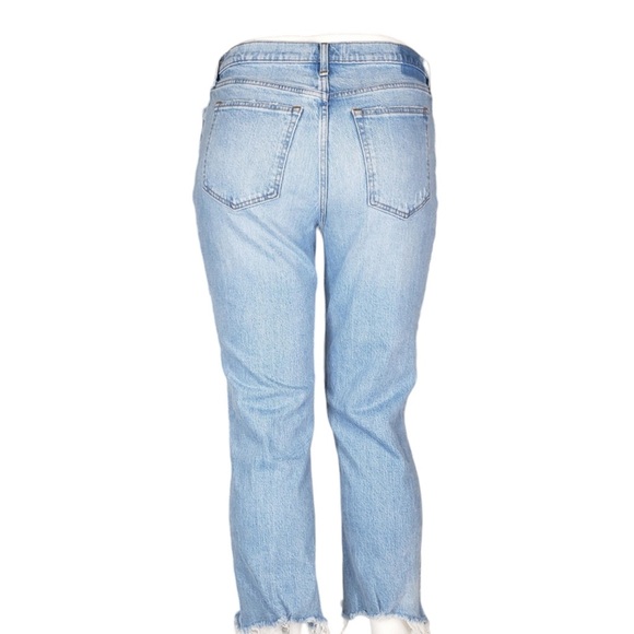 Abercrombie & Fitch | Light Ultra High Rise Kick Flare Raw Hem Jeans Women's 16R - Picture 4 of 6